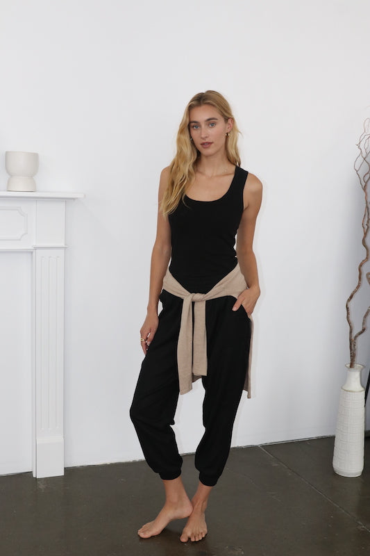 Sleek Jogger Pant - Black