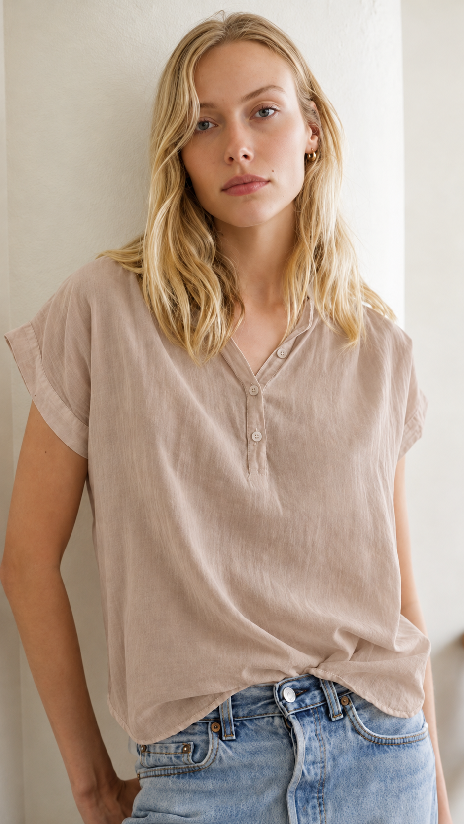 S/S Henley Cotton Voile - Light Tan